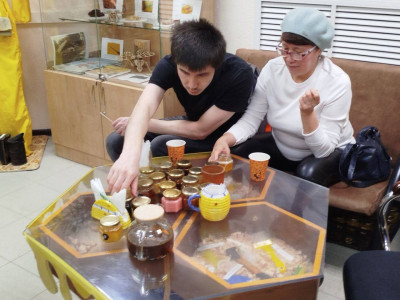 Гости из Хакасии в Пчелотеке